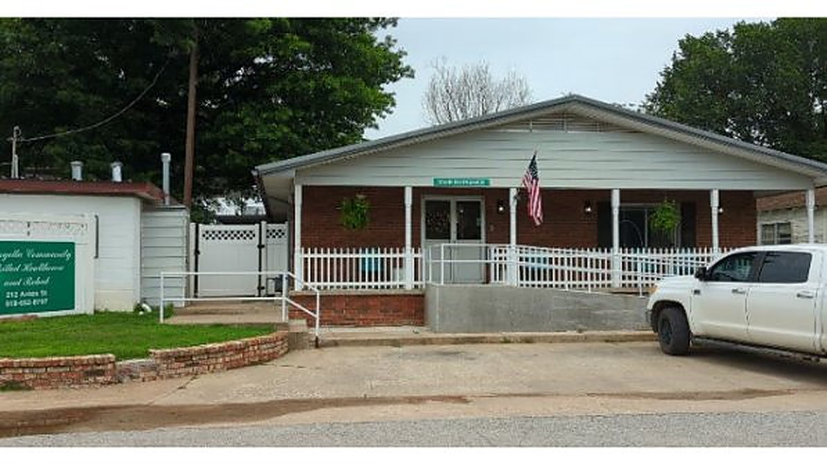 The entrance to Henryetta Community in Henryetta, Oklahoma